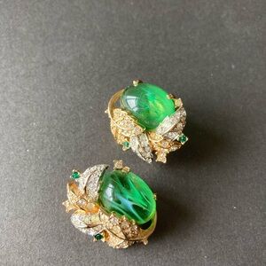 RARE Marcel Boucher Marked Green & Gold Gemstone, Jellybelly Clip on Earrings